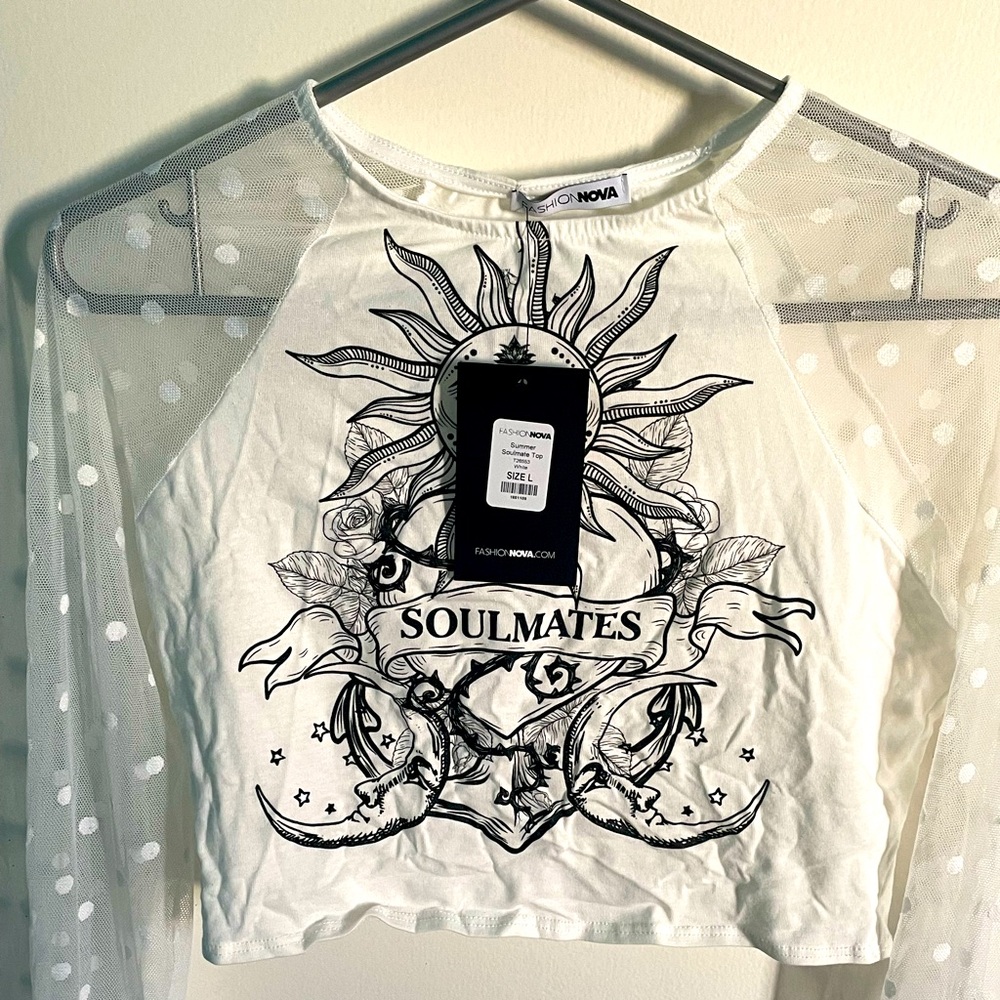 Large crop top long sleeve